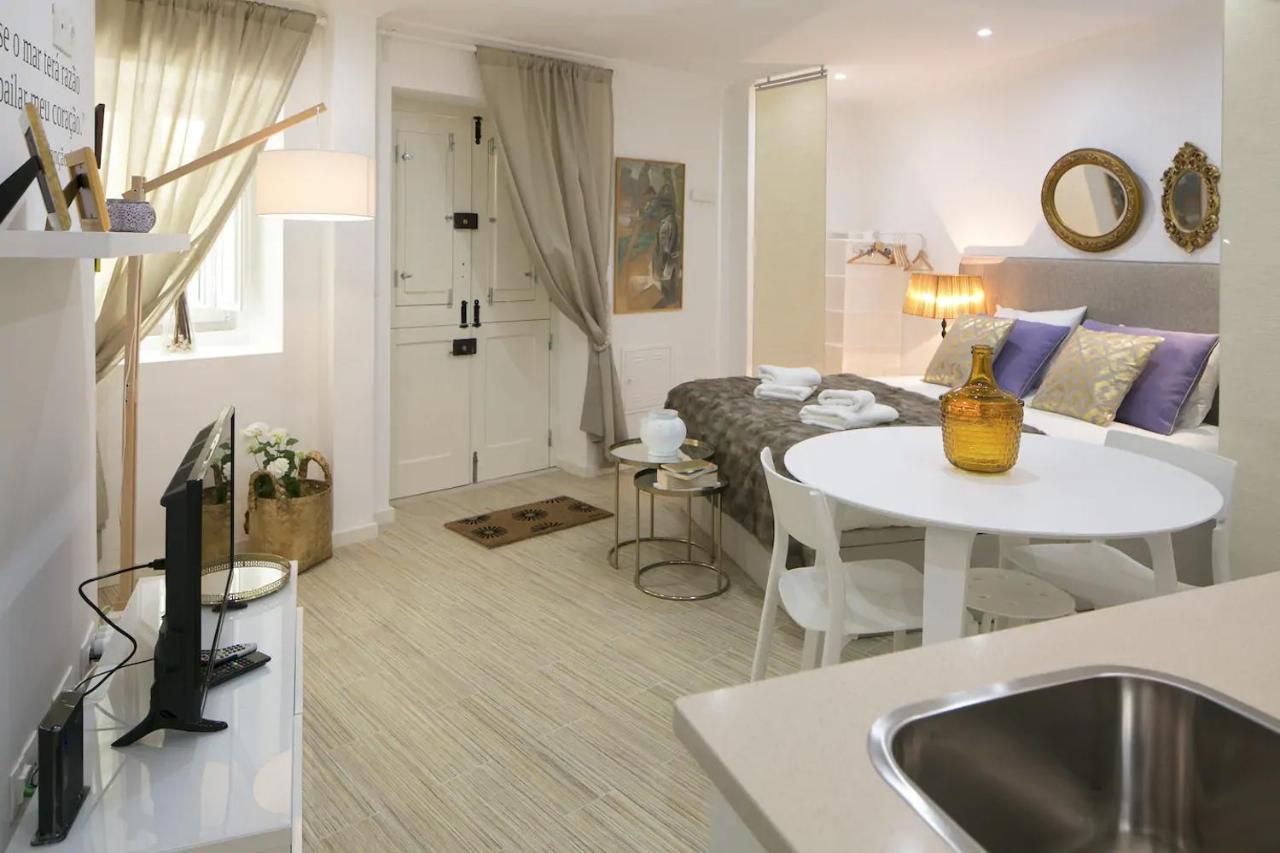 Central Lisbon Cozy & Near The Subway Apartment ภายนอก รูปภาพ