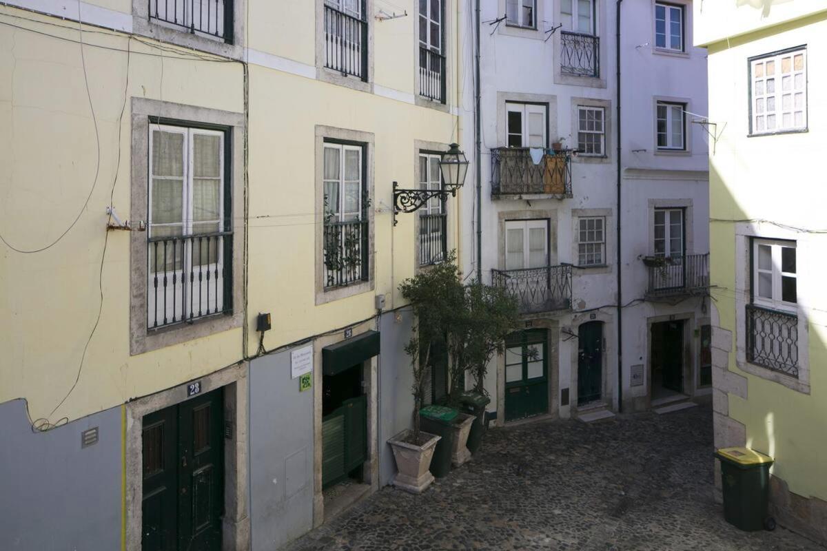 Central Lisbon Cozy & Near The Subway Apartment ภายนอก รูปภาพ